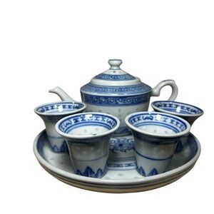 Vintage Chinese Blue White Porcelain Rice Grain Mini Tea Set Teapot 4 Cups Tray